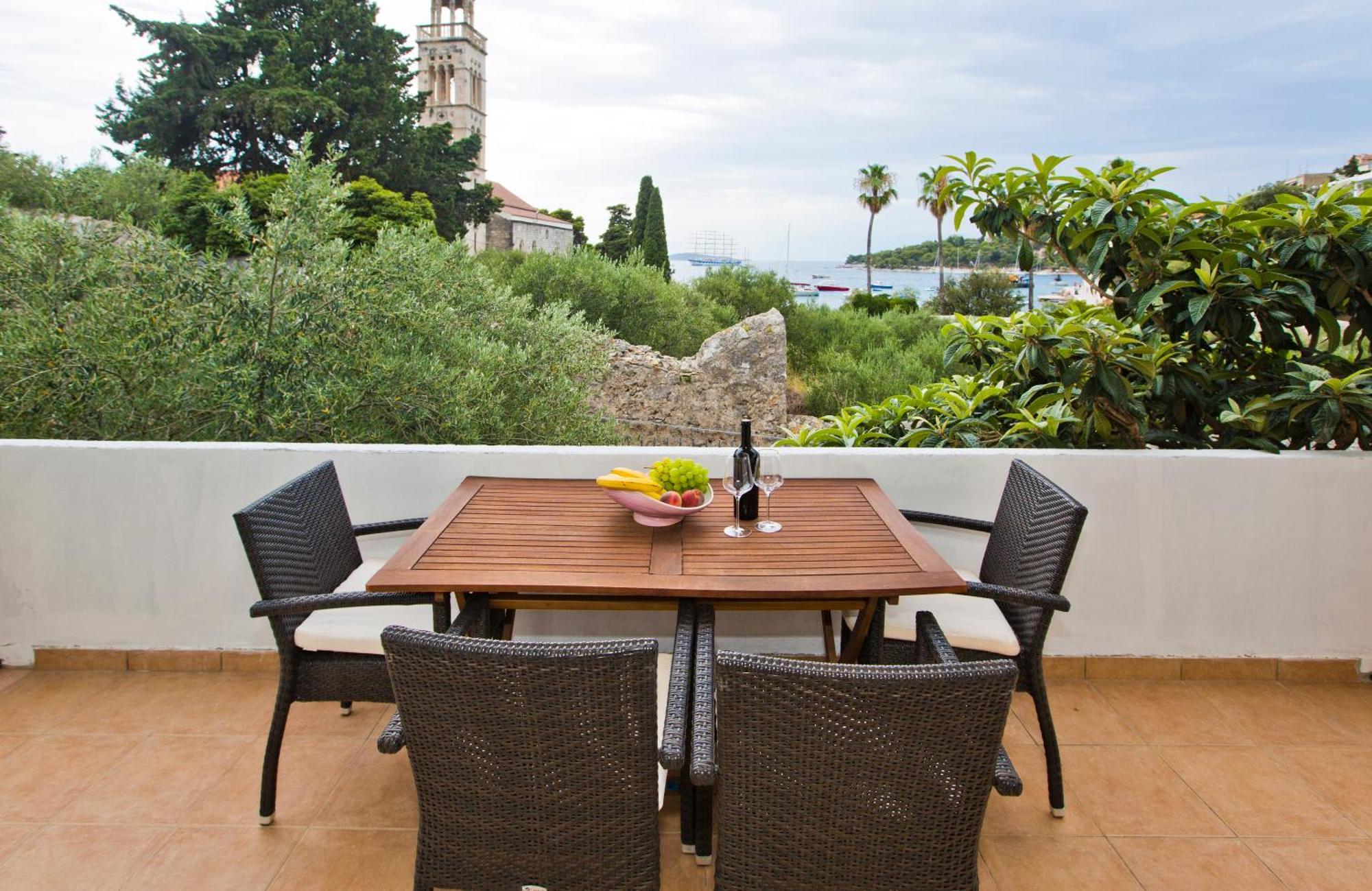 Apartments Grgo Hvar Town Exterior foto